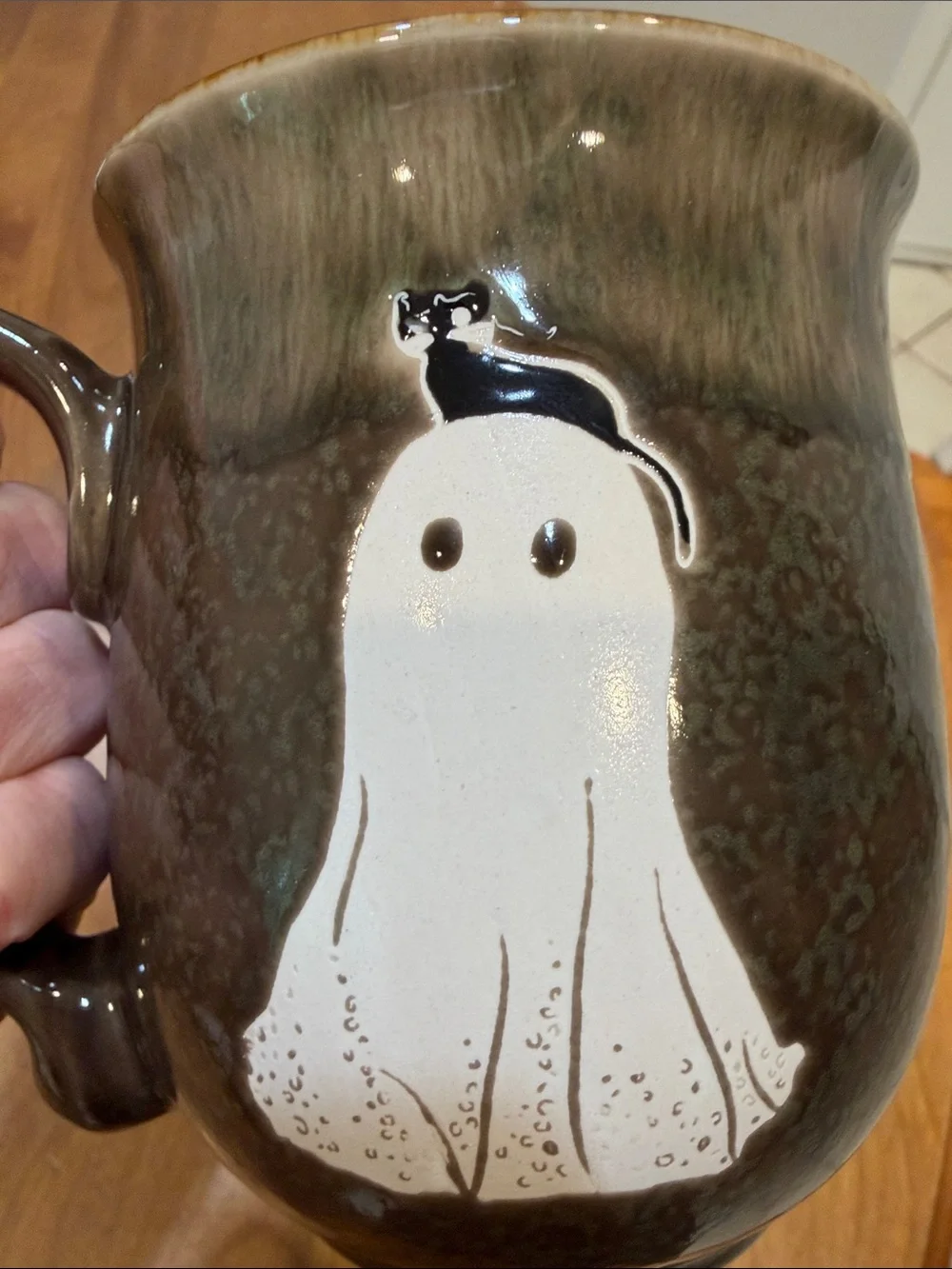 NWT.  Set of 2, Eli & Ana, 24oz., hand-painted, ceramic mugs.